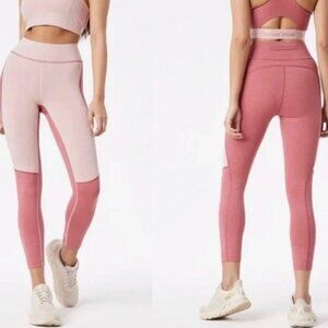 Outdoor Voices 7/8 Core Two-Tone Pink Leggings Size M NWT